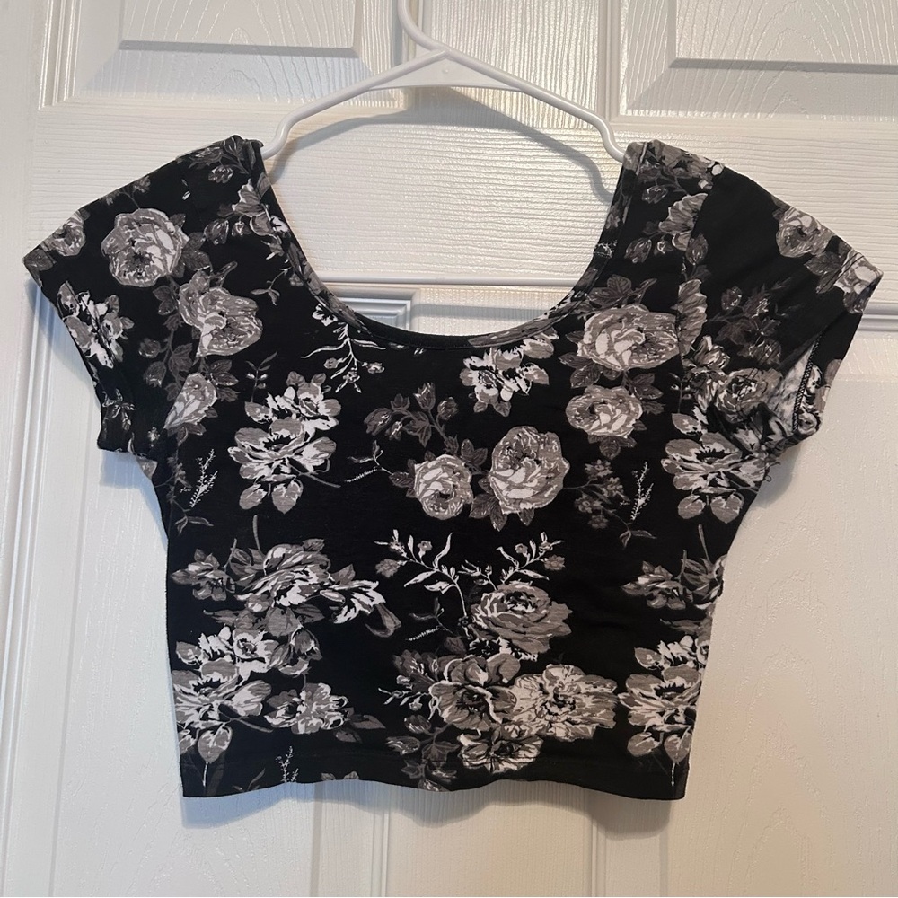 Floral Black and Gray Women's Top